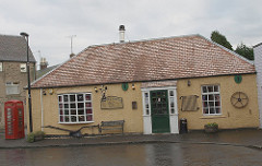 Old Smiddy Inn,  Errol