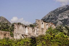 Ruin on the way to Stari Bar