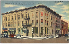 Hotel Elliott, excellent dining room service, Sturgis Michigan