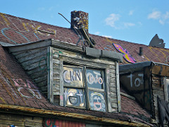 CNN Outs Kato While Golfing