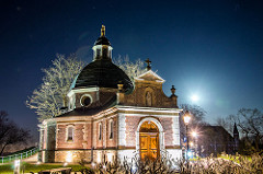Volle maan boven de Oudenberg