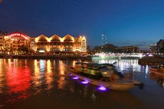 Singapore diwaktu malam