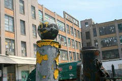 knob on top (ex yellow)