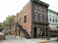 20060503 28 Genesee St. near Madison St., Waukegan, IL
