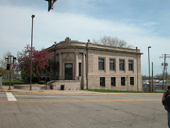 20060503 16 former Waukegan Library