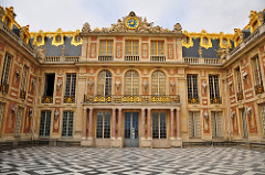 Versailles
