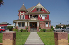 IMGP6153 Tuttle House Watsonville