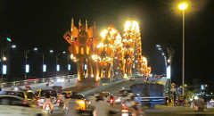 Viet Nam, Đà Nẵng dragon bridge