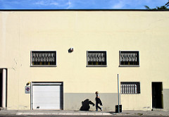 Cronache di uno spazio sfinito - Records of a worn out space