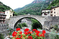 Saluti da Pont Saint Martin (AO)