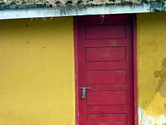 kochi red door
