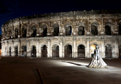 France-002422 - Amphitheatre & Nimeno
