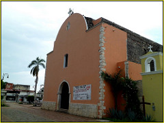 Parroquia de la Santa Cruz,Felipe Carrillo Puerto,Estado de Quintana Roo,México