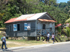 Roatan - Small House