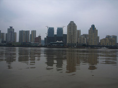 江心屿上看瓯江 / River Ou from central island