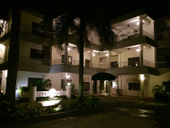 140806-2_Summer Holiday Hotel_2