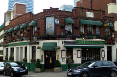 Resolute, Poplar, E14