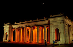 Evening at Prinsep Memorial
