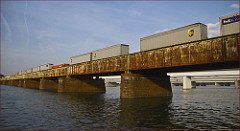 Freight Train on the CSX Bridge at 14th Street SW Washington (DC) April 2014