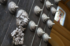 Knocker / Aldaba del portón de la Catedral de Lima