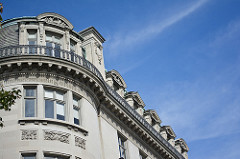 upper rotunda and Mass Ave facade 02 - McCormick Apartments - Washington DC - 2013-09-15