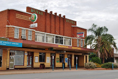 Royal Hotel, Condobolin